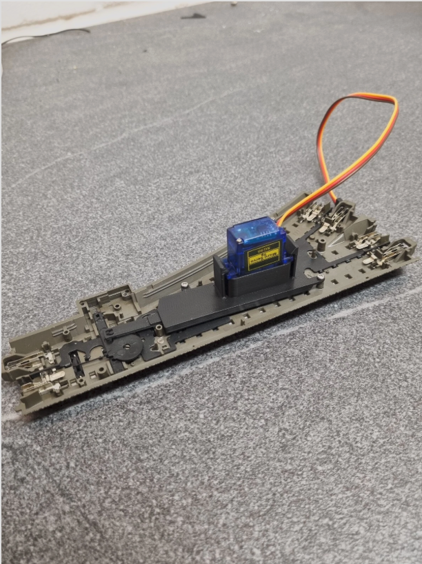 Weichenantrieb für Märklin C Gleis weichen